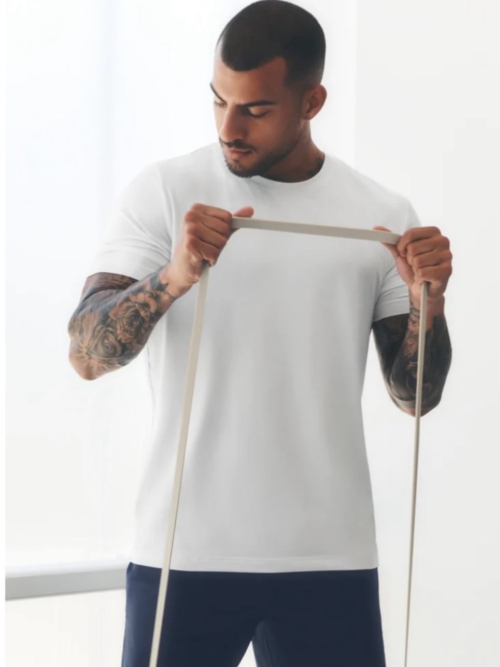 ALO Yoga Men's White Short Sleeve Crew Tee